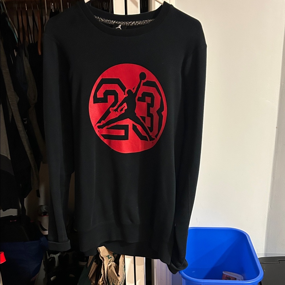 Jordan Men's Crewneck Sweater in Black and Red